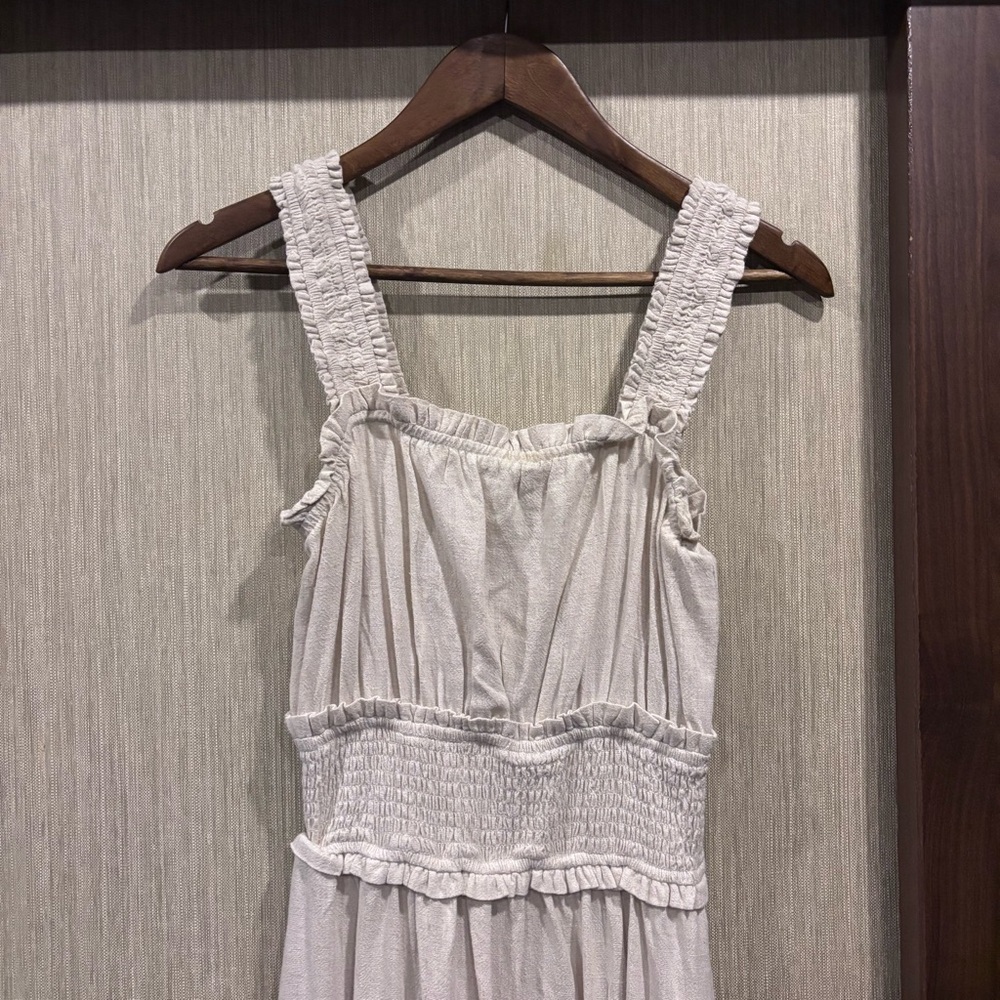 Elliatt Linen Midi Maxi Dress Sleeveless Stretchy Flowy Cream Nude Neutral - Picture 3 of 9